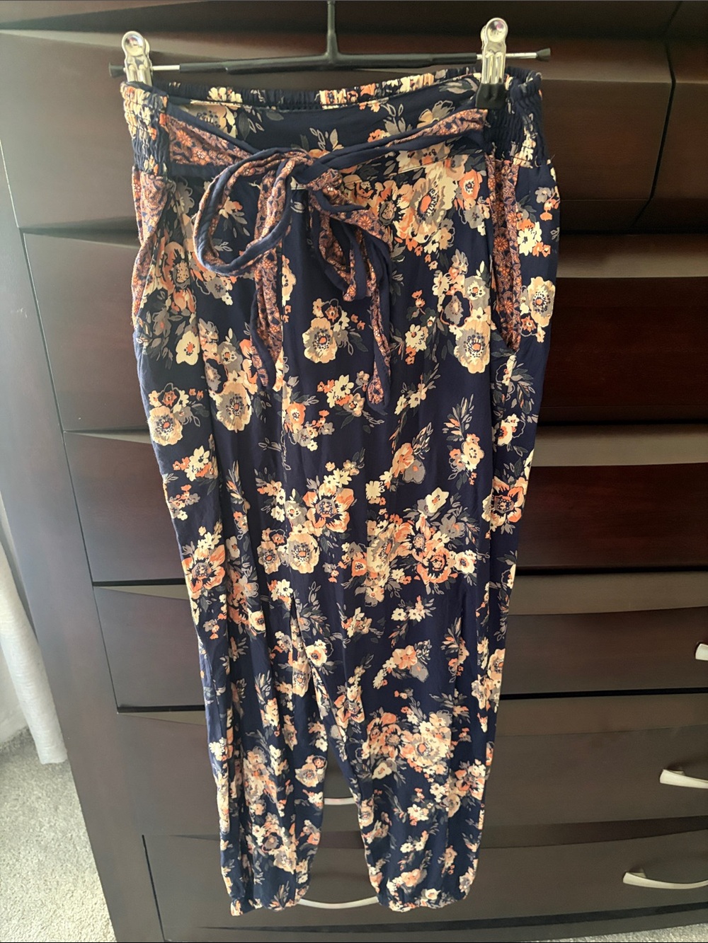 Alya Navy Floral Tie-Waist Pants